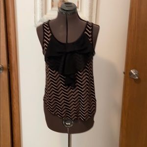 Cute striped tank top with bow